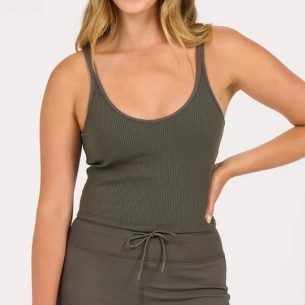 Vuori Ribbed Crop Top with Cross Back